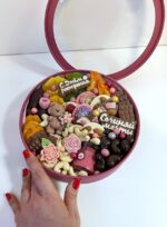 Набор подарочный из орехов, сухофруктов и шоколада